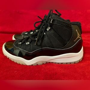 Jordan 11s, youth